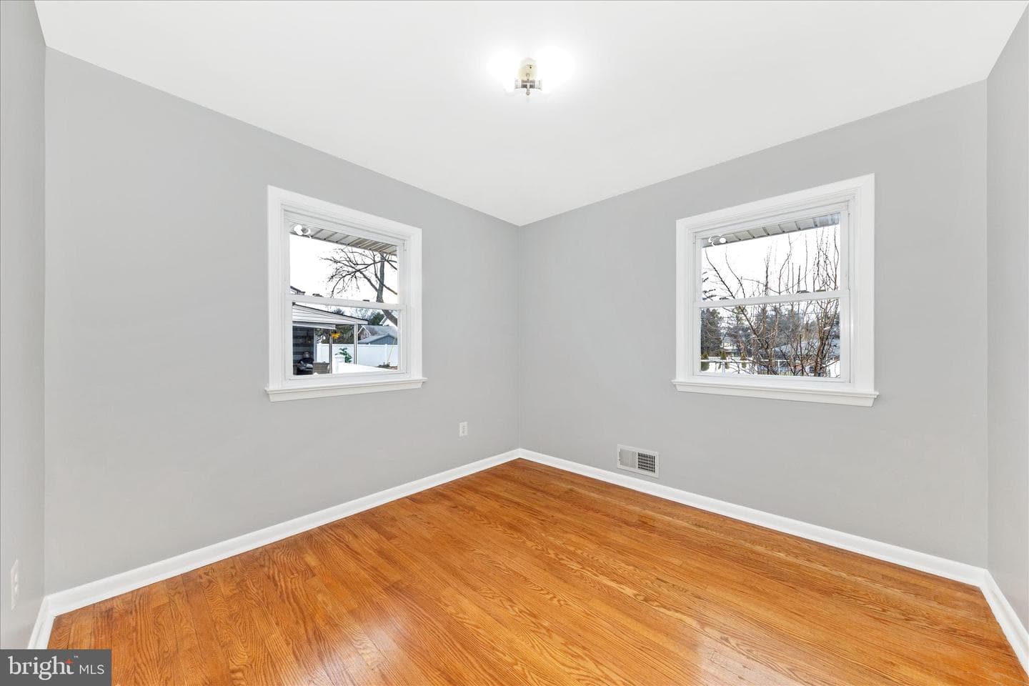 713 Northside Drive photo 22