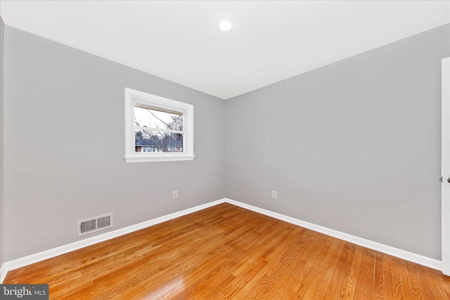 713 Northside Drive photo 27