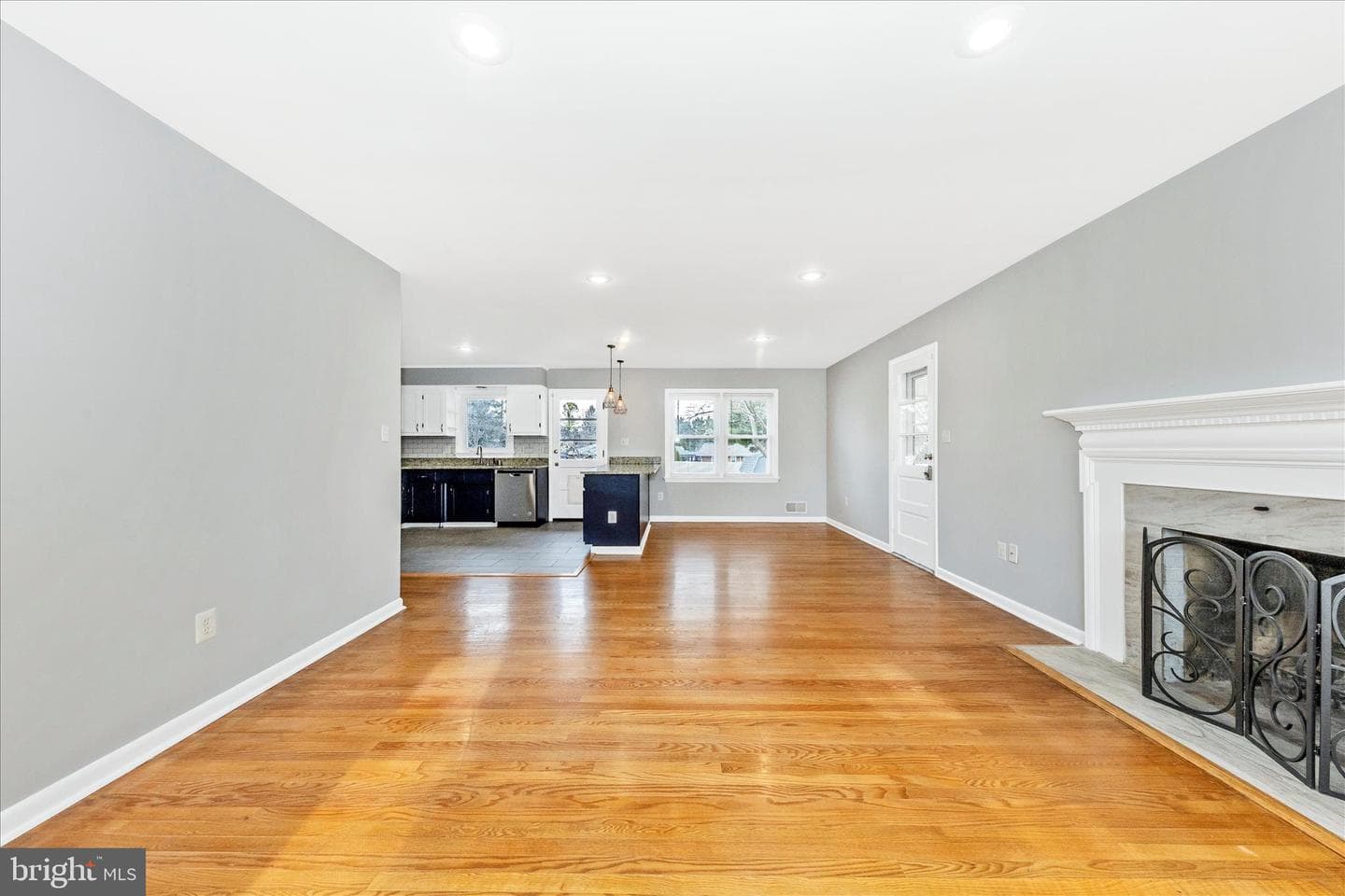 713 Northside Drive photo 4