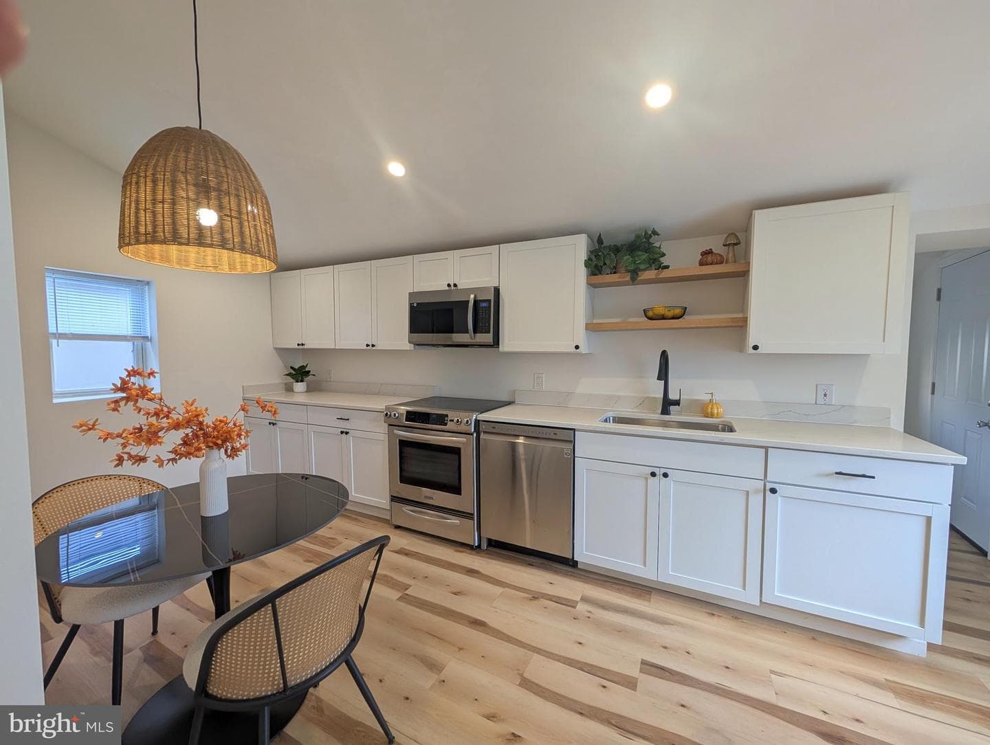426 N Bentz Street photo 13