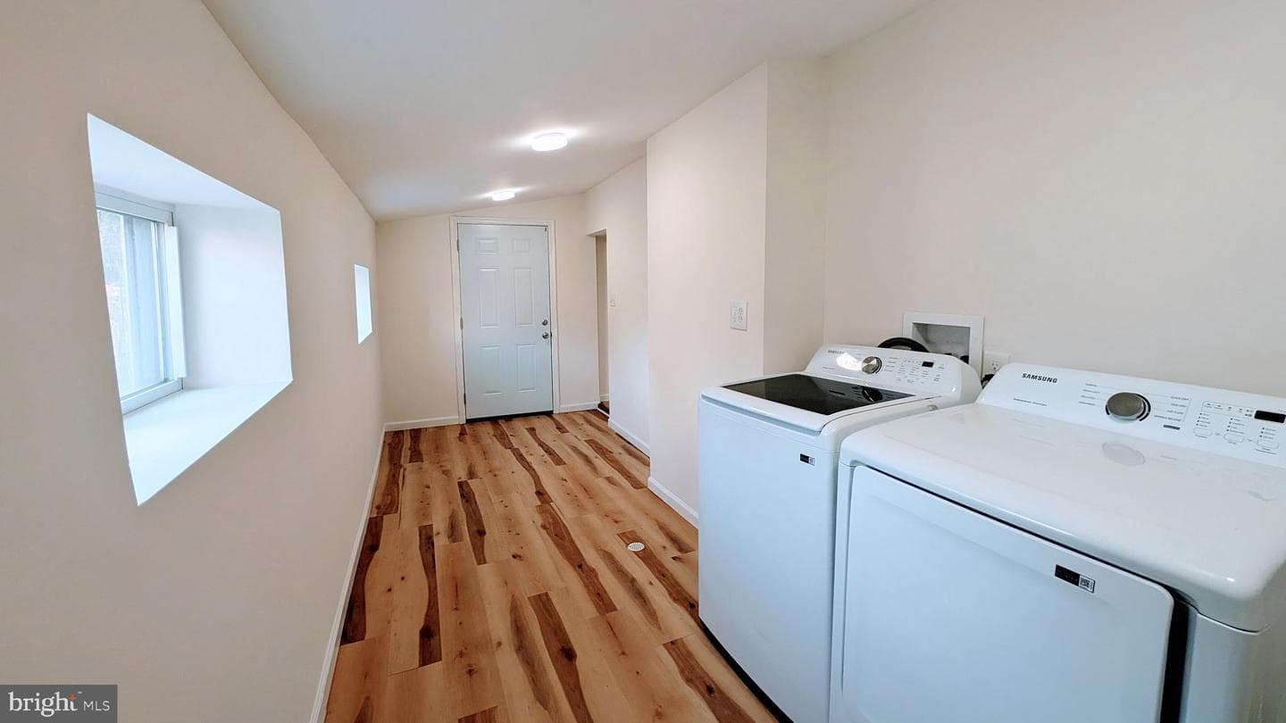 426 N Bentz Street photo 17