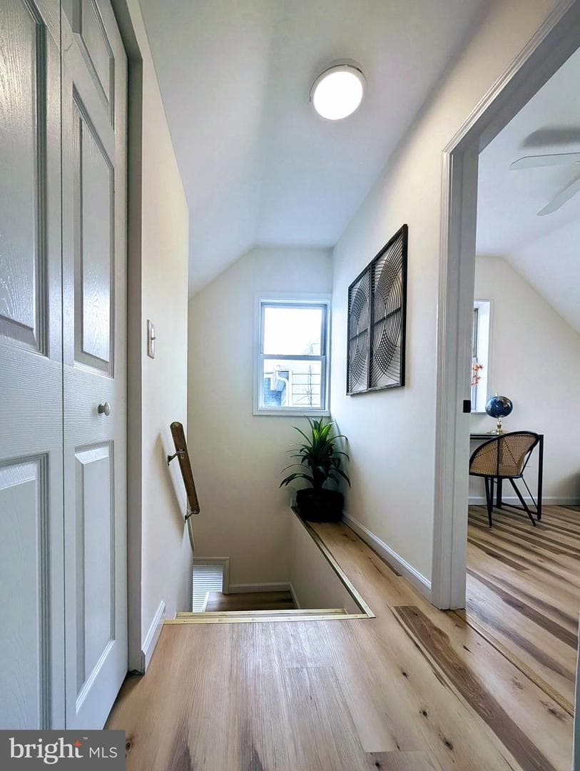 426 N Bentz Street photo 25