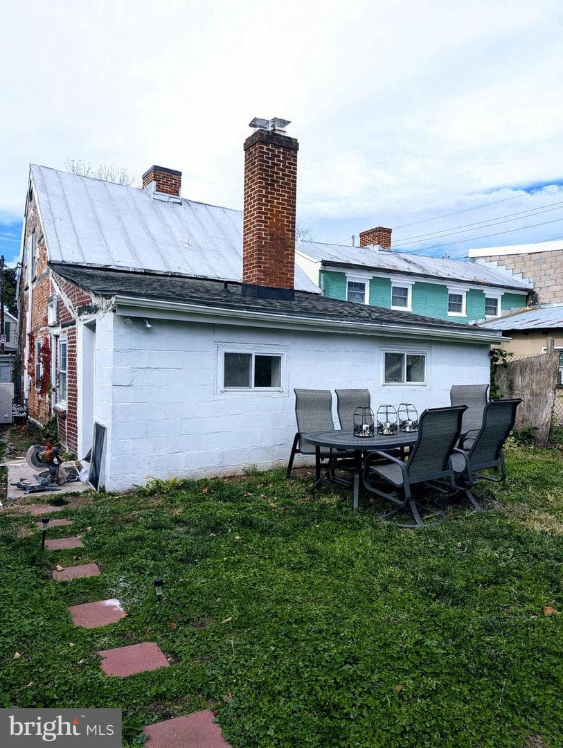 426 N Bentz Street photo 30