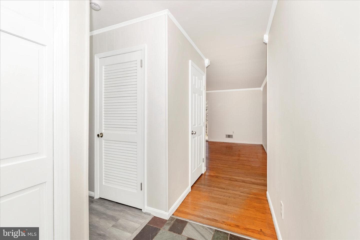 4297 Wendy Court photo 5