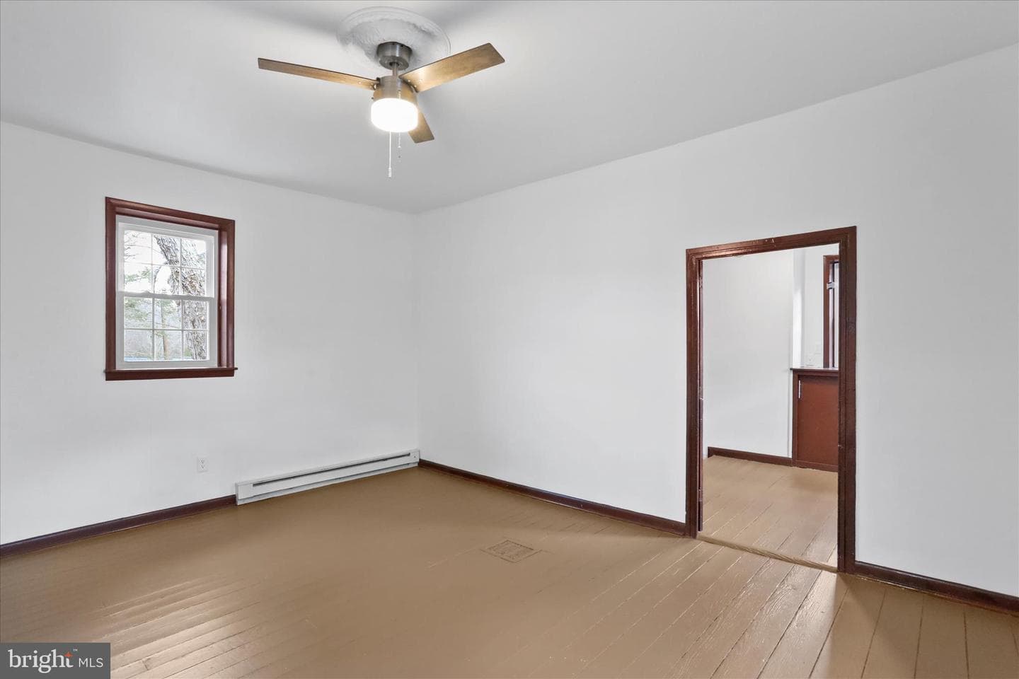 12487 Wolfsville Road photo 18