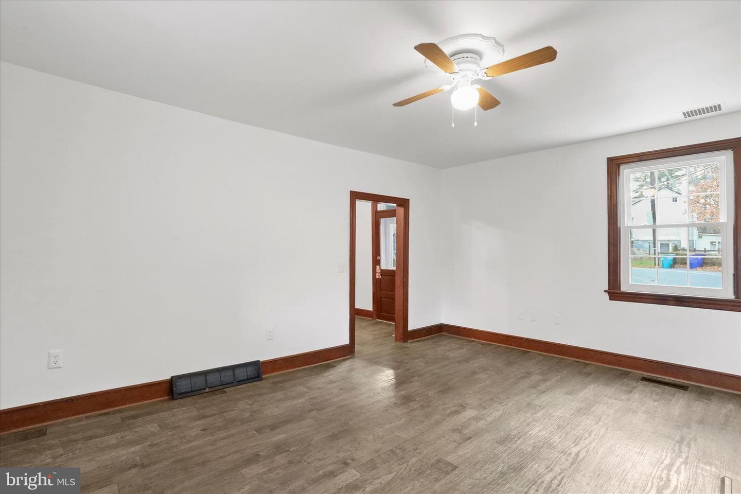 12487 Wolfsville Road photo 5