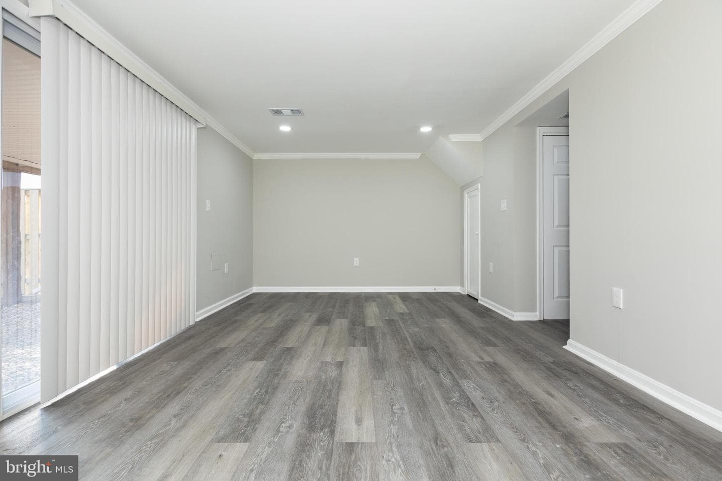 114 Colony Court photo 31