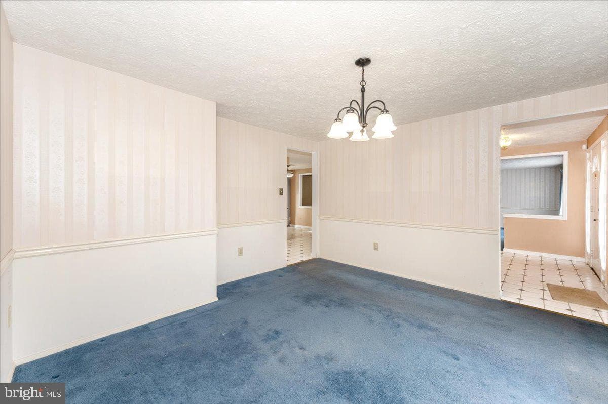215 Sandstone Drive photo 10