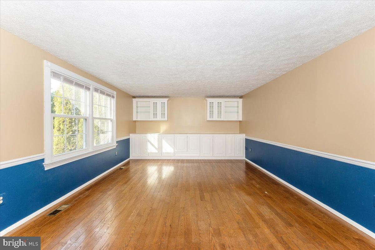 215 Sandstone Drive photo 12