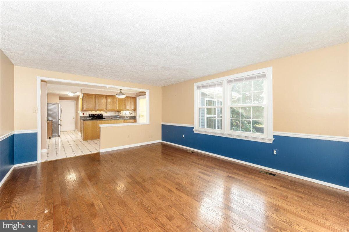 215 Sandstone Drive photo 14