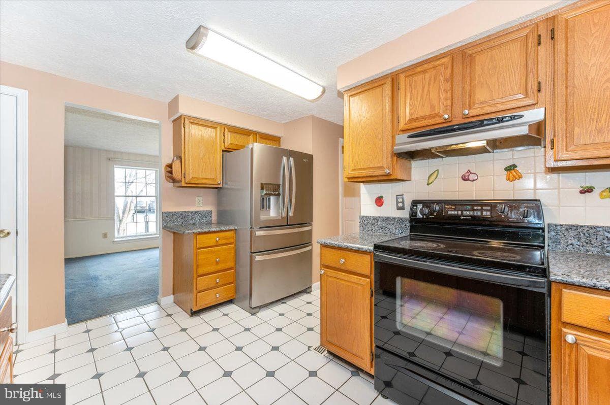 215 Sandstone Drive photo 20