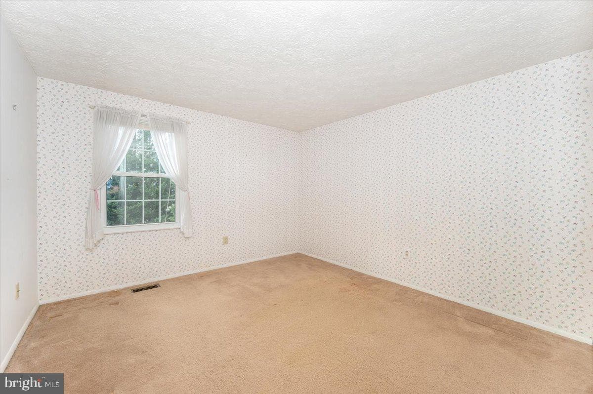 215 Sandstone Drive photo 34