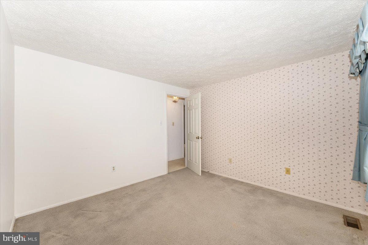 215 Sandstone Drive photo 37