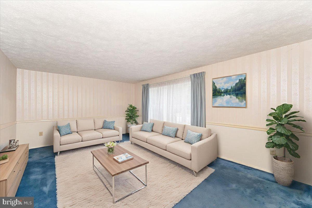 215 Sandstone Drive photo 4