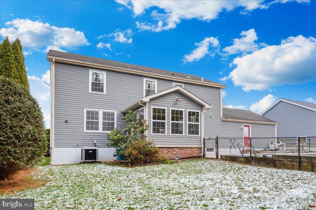 215 Sandstone Drive photo 48