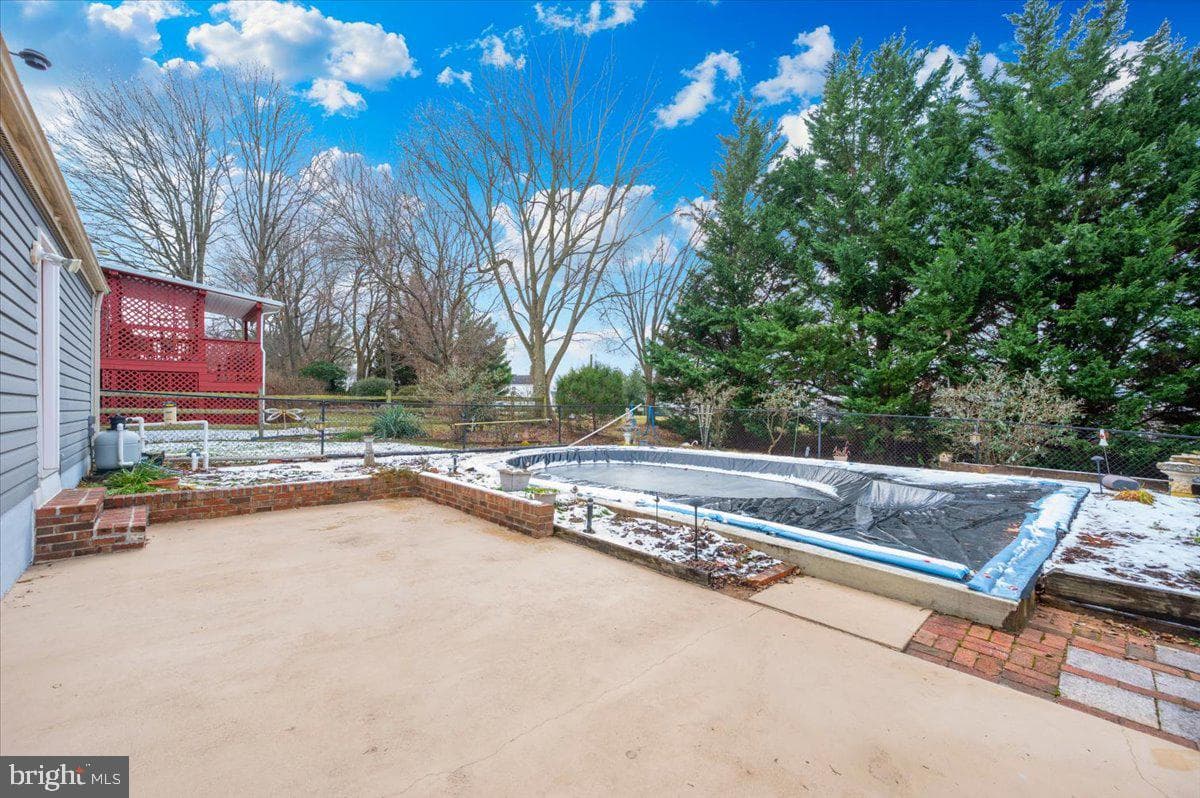 215 Sandstone Drive photo 52