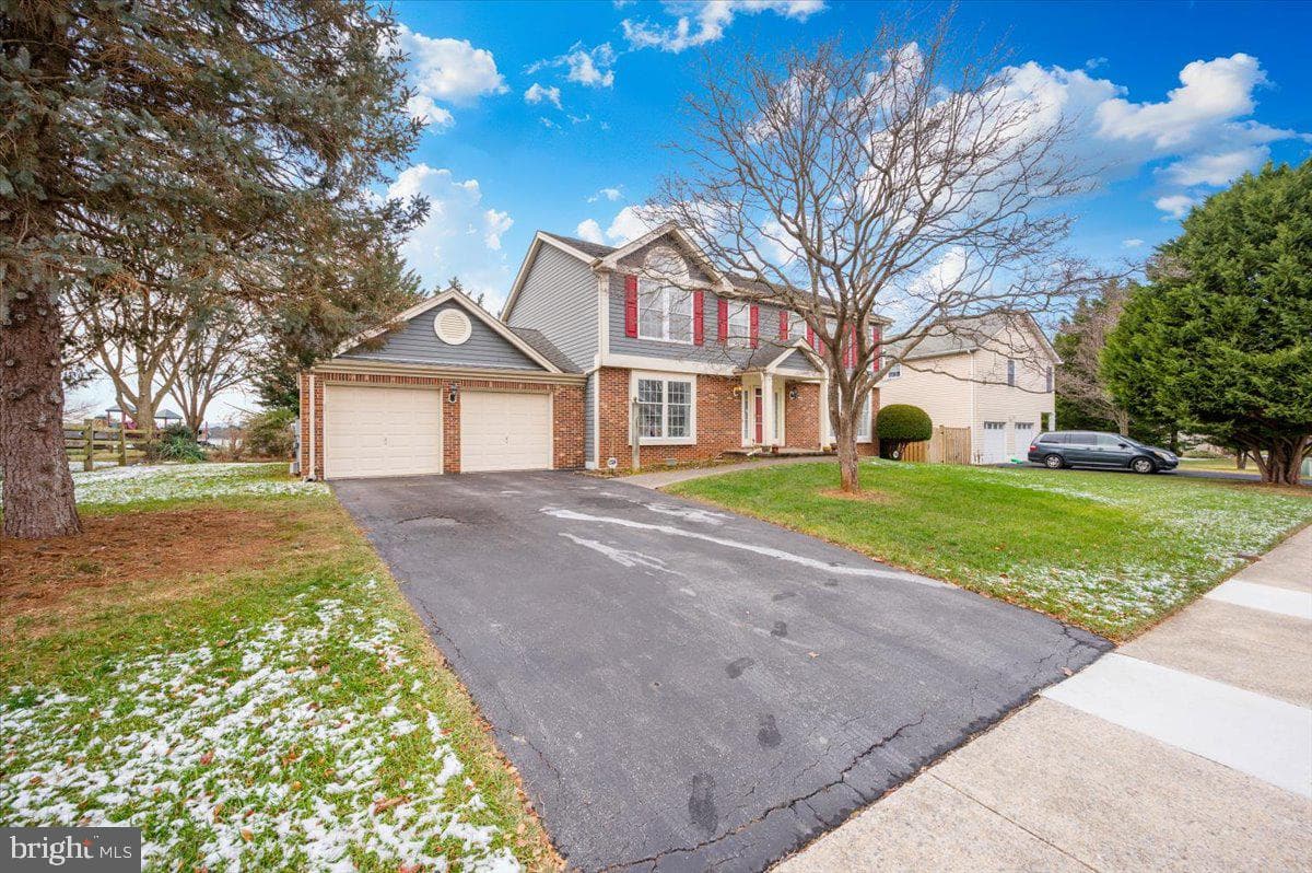 215 Sandstone Drive photo 58