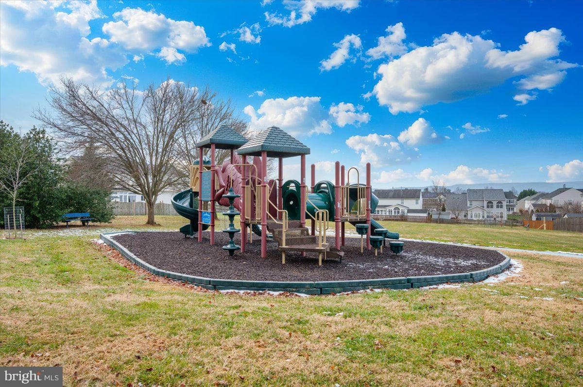 215 Sandstone Drive photo 65