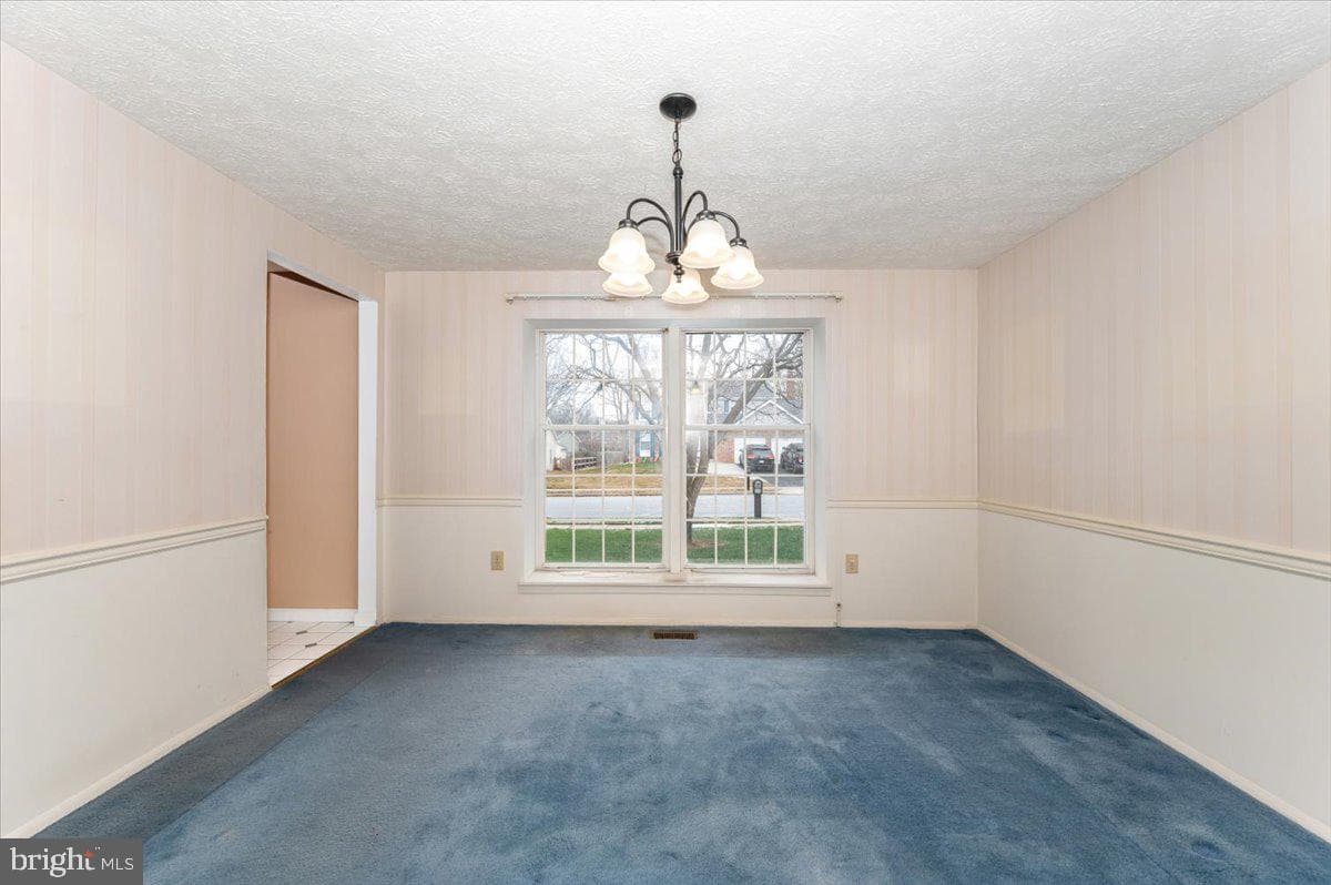 215 Sandstone Drive photo 8