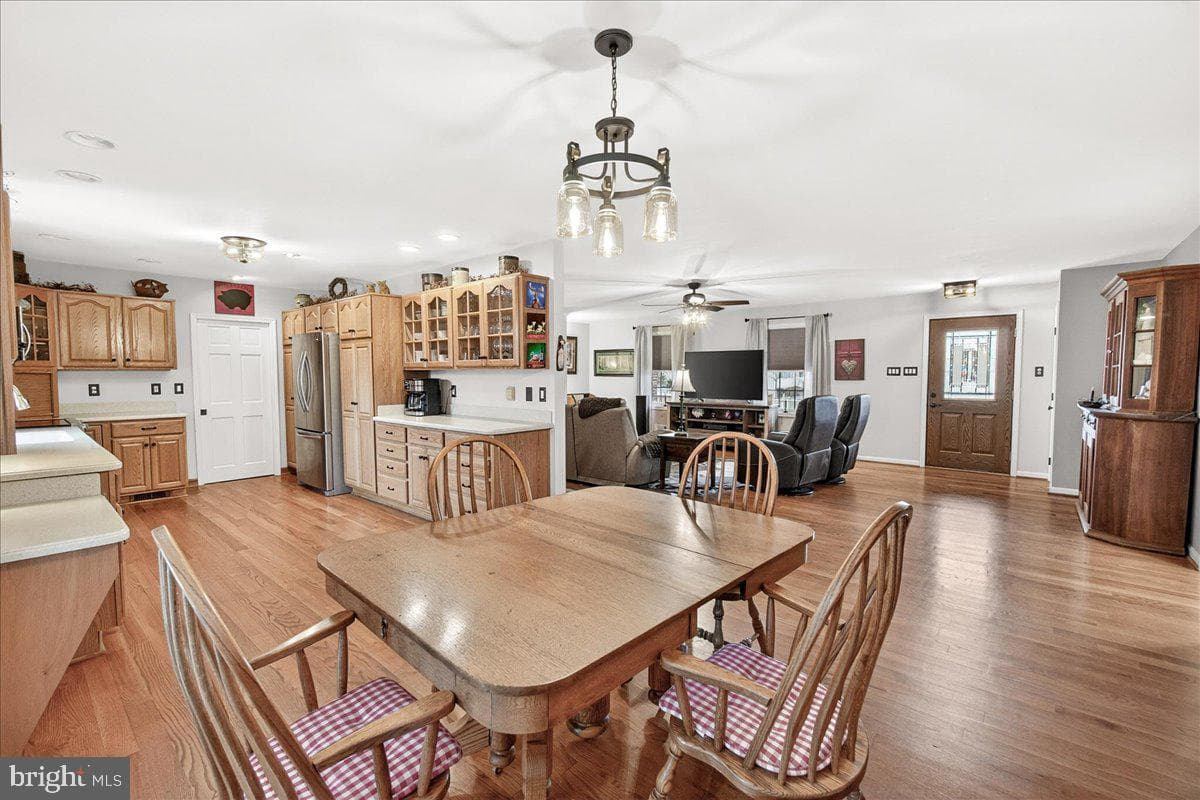 1 Mantle Court photo 15