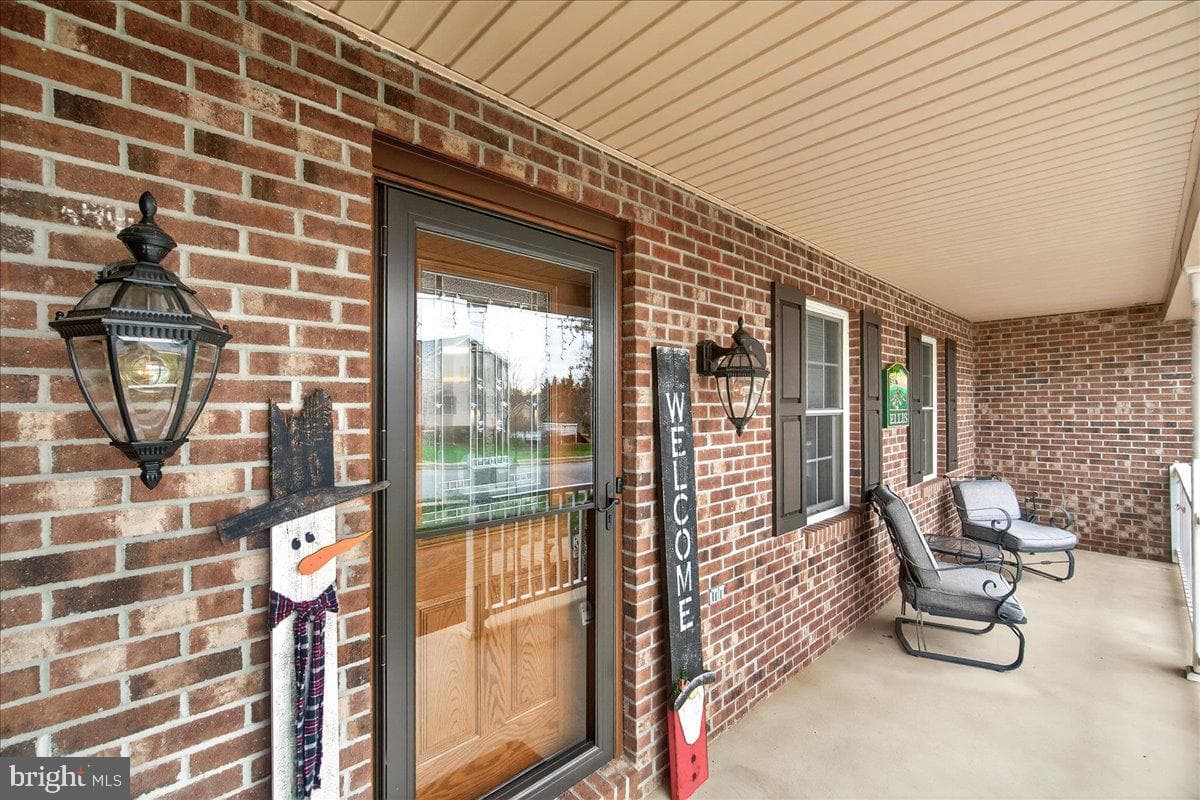 1 Mantle Court photo 8
