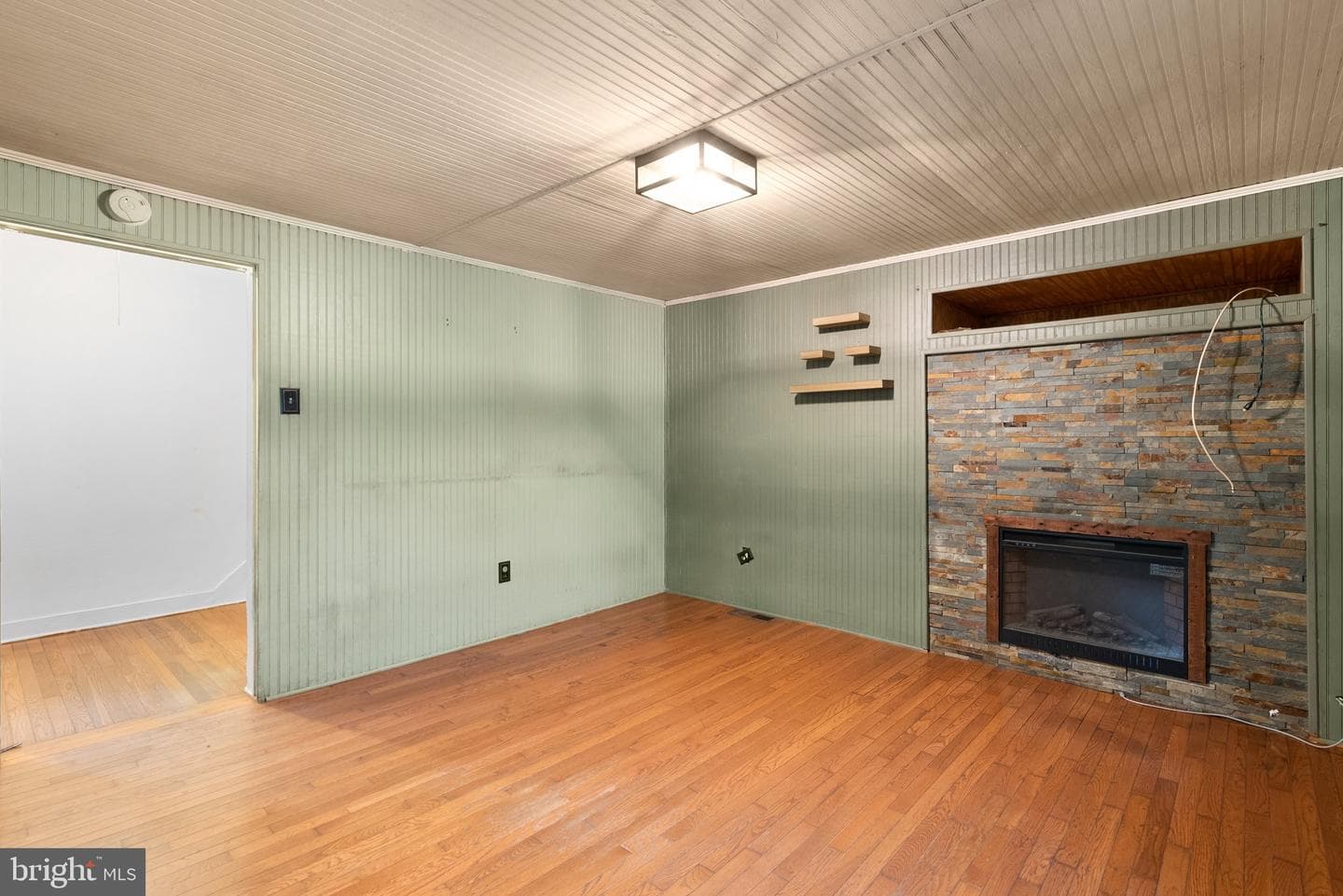 810 Knoxville Road photo 13