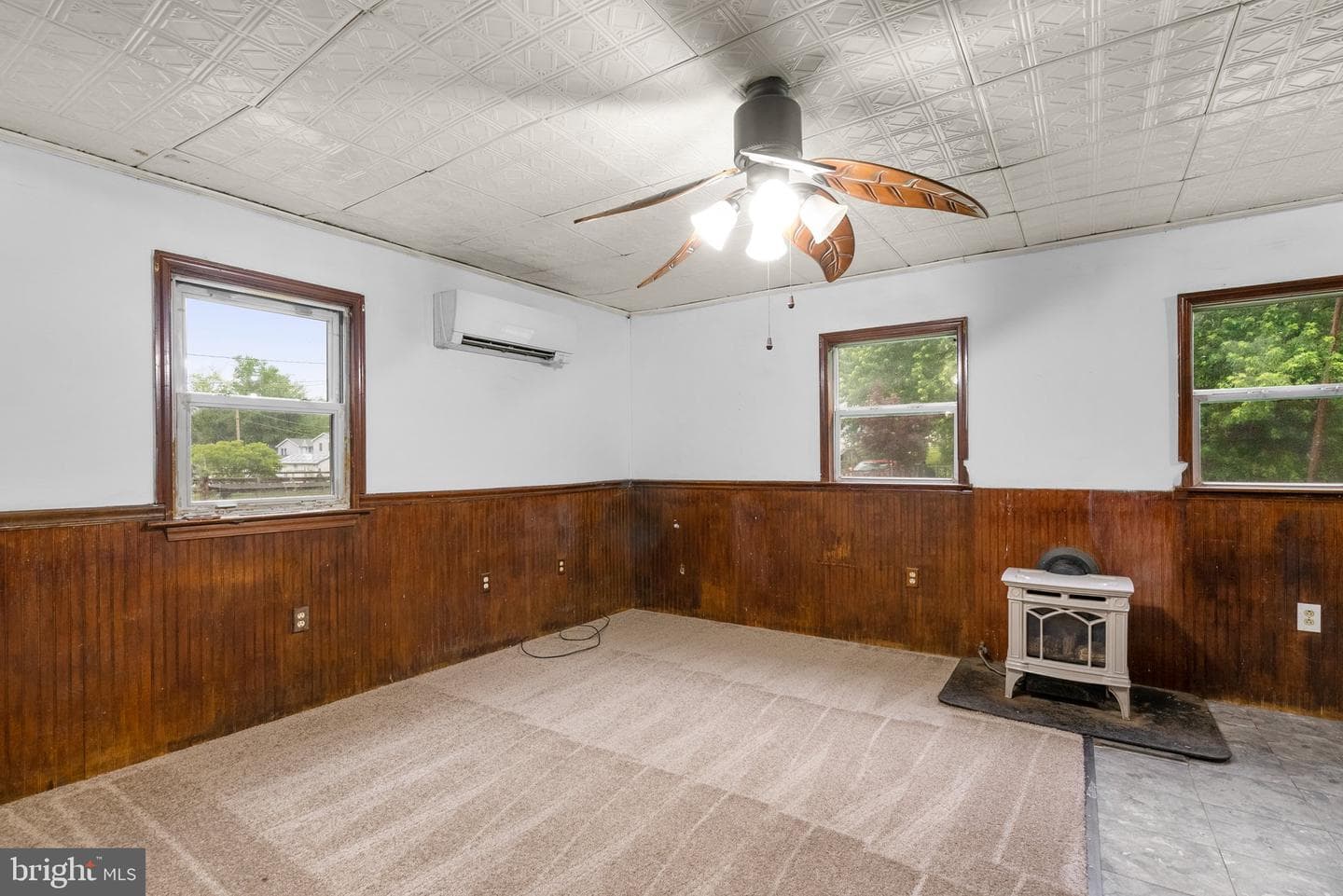810 Knoxville Road photo 27