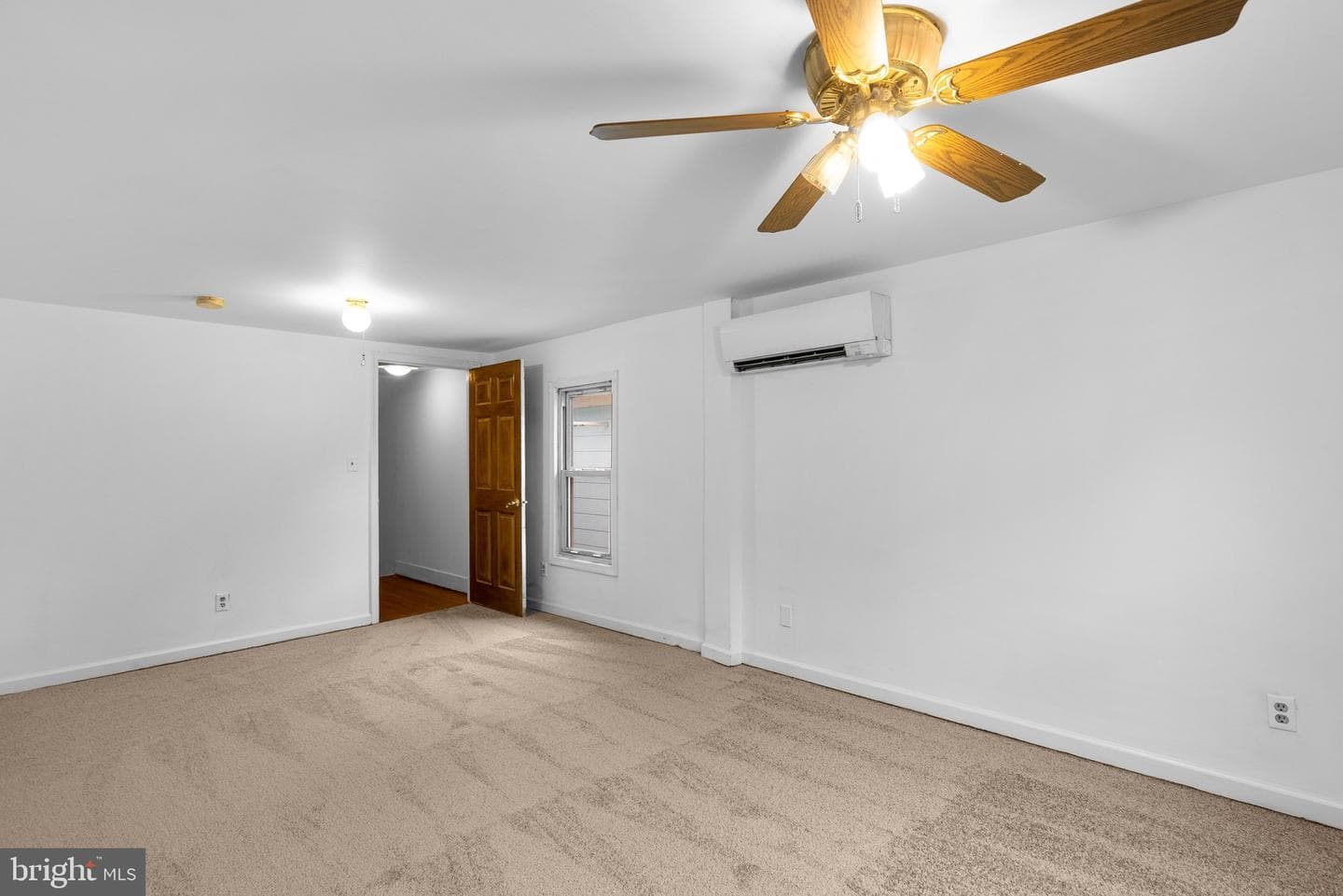 810 Knoxville Road photo 30
