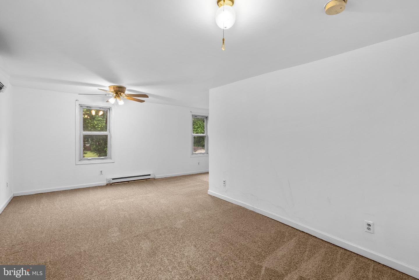810 Knoxville Road photo 32
