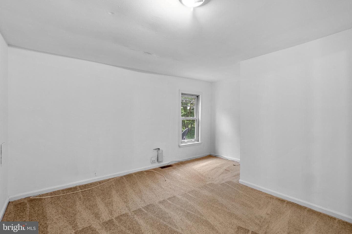 810 Knoxville Road photo 38