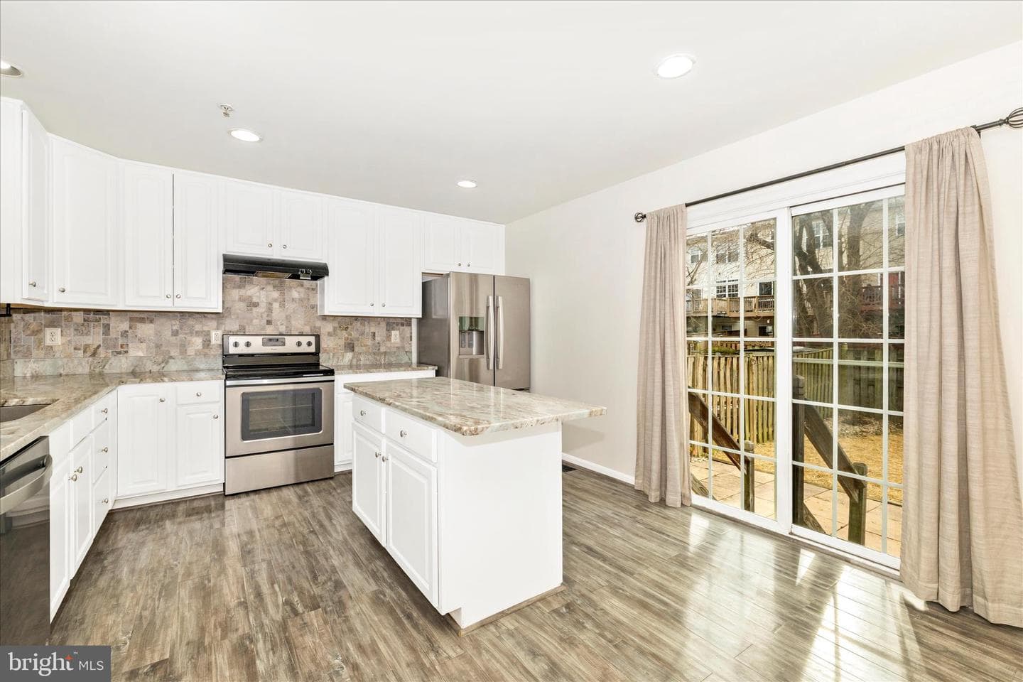 2075 Buell Drive photo 10