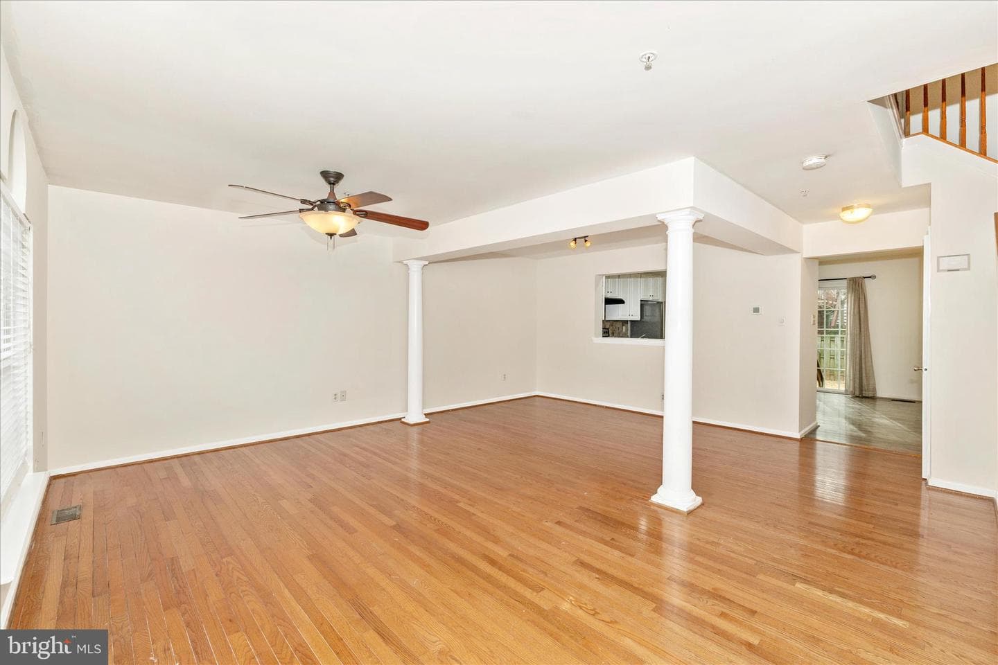 2075 Buell Drive photo 4