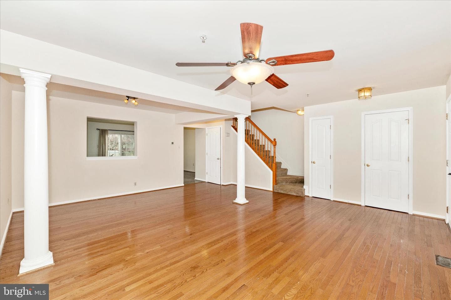 2075 Buell Drive photo 5