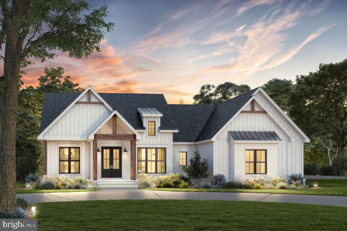 17566 Mountaintop Road, Cascade
