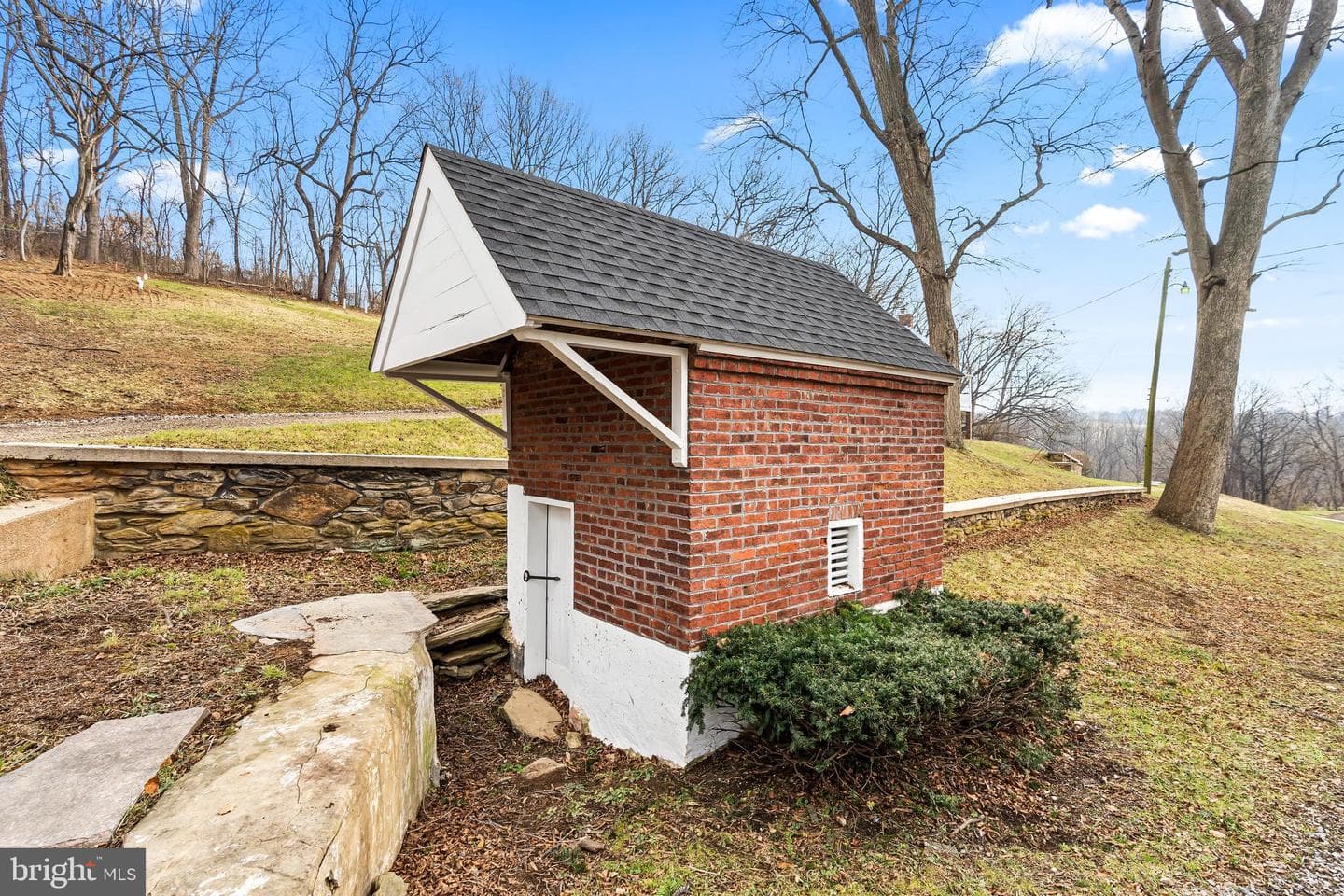 9025 Myersville Road photo 9