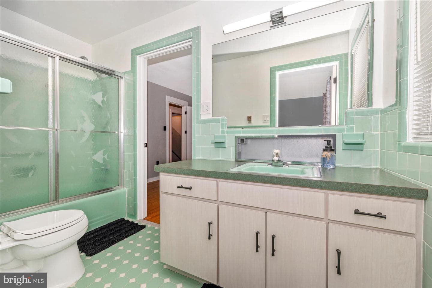 215 Broad Street photo 22