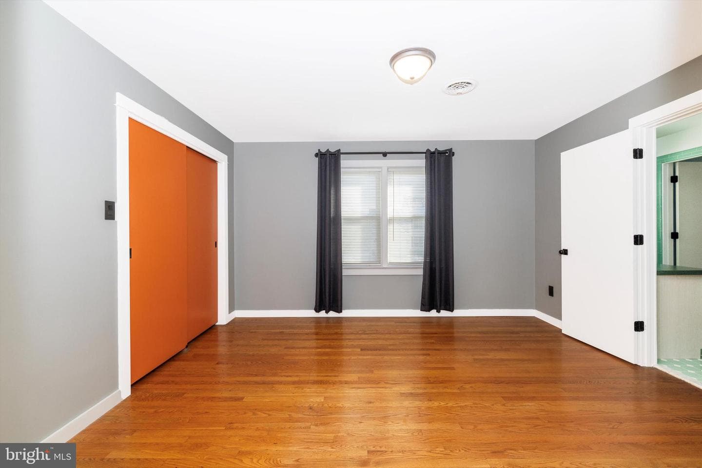 215 Broad Street photo 26