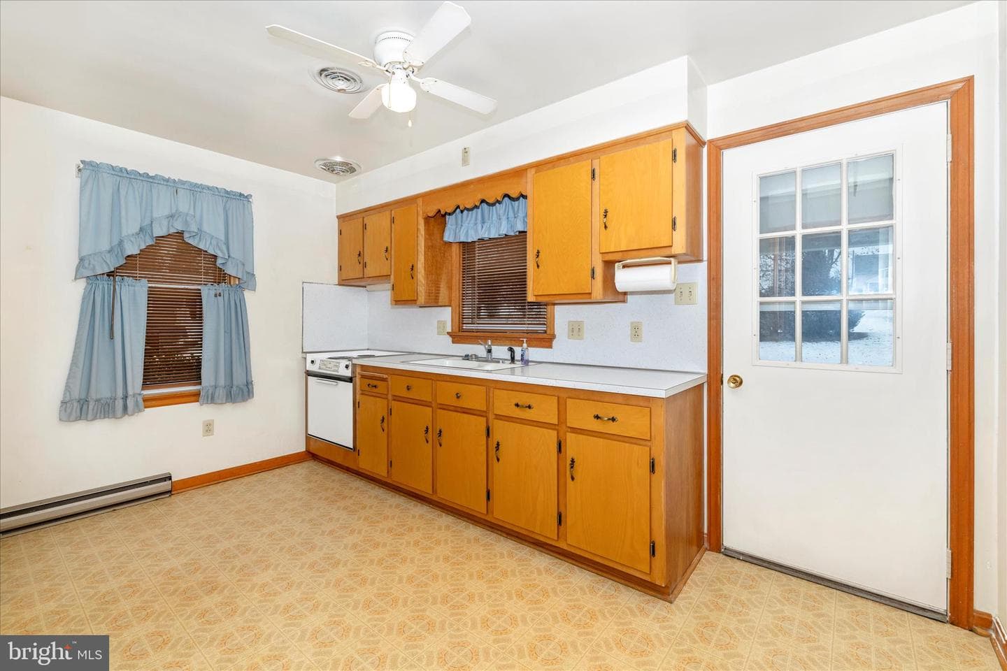 215 Broad Street photo 31