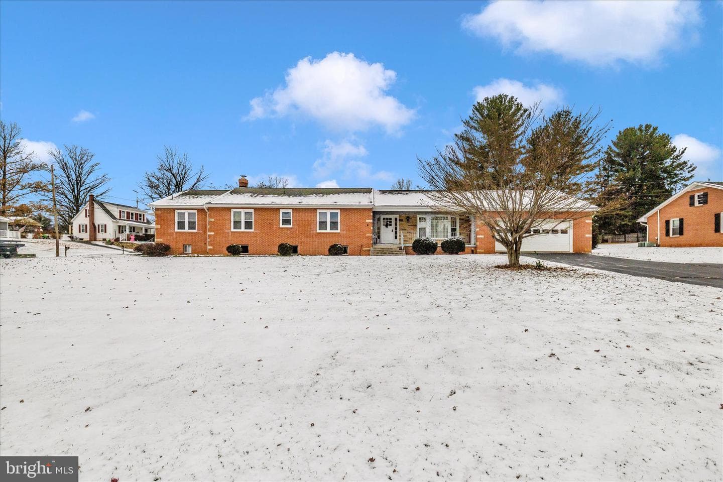 215 Broad Street photo 47