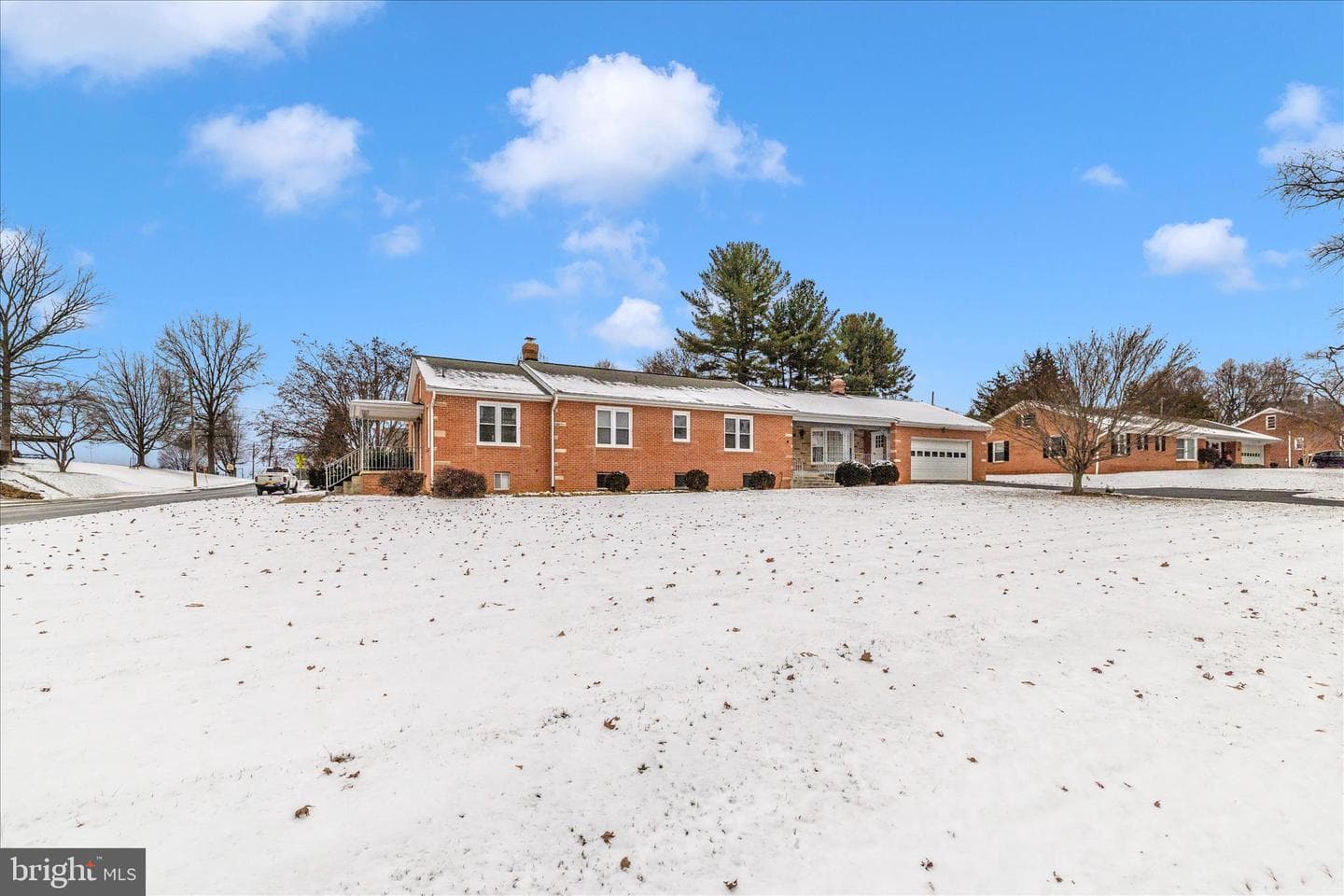 215 Broad Street photo 48