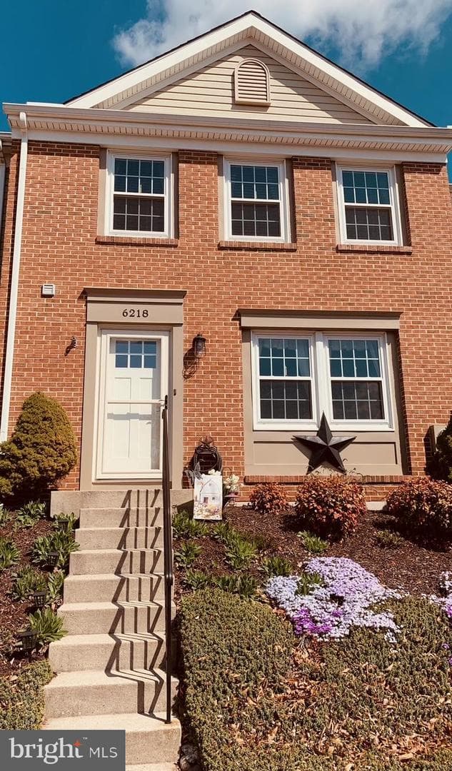 6218 Hastings Court photo 1