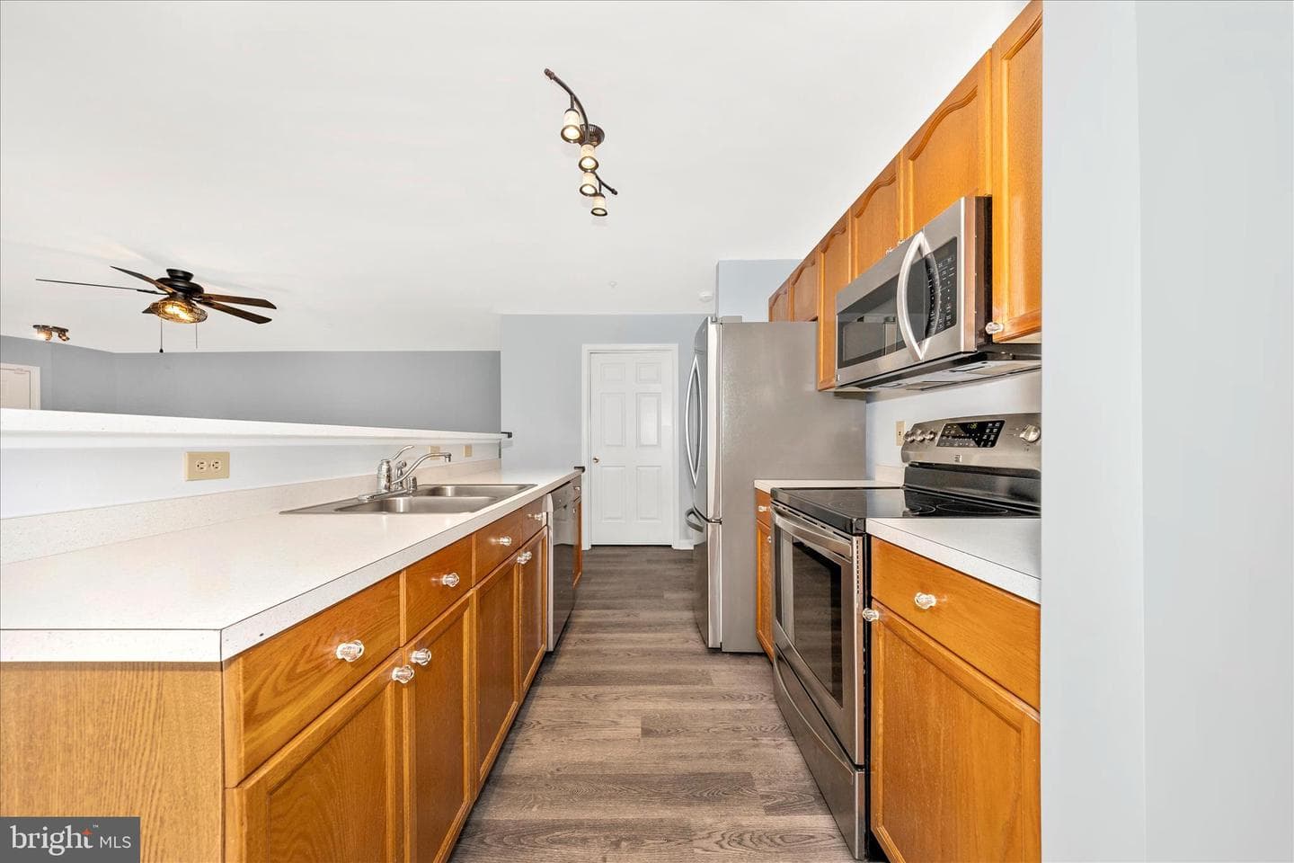 2402 Dominion Drive #1b photo 12