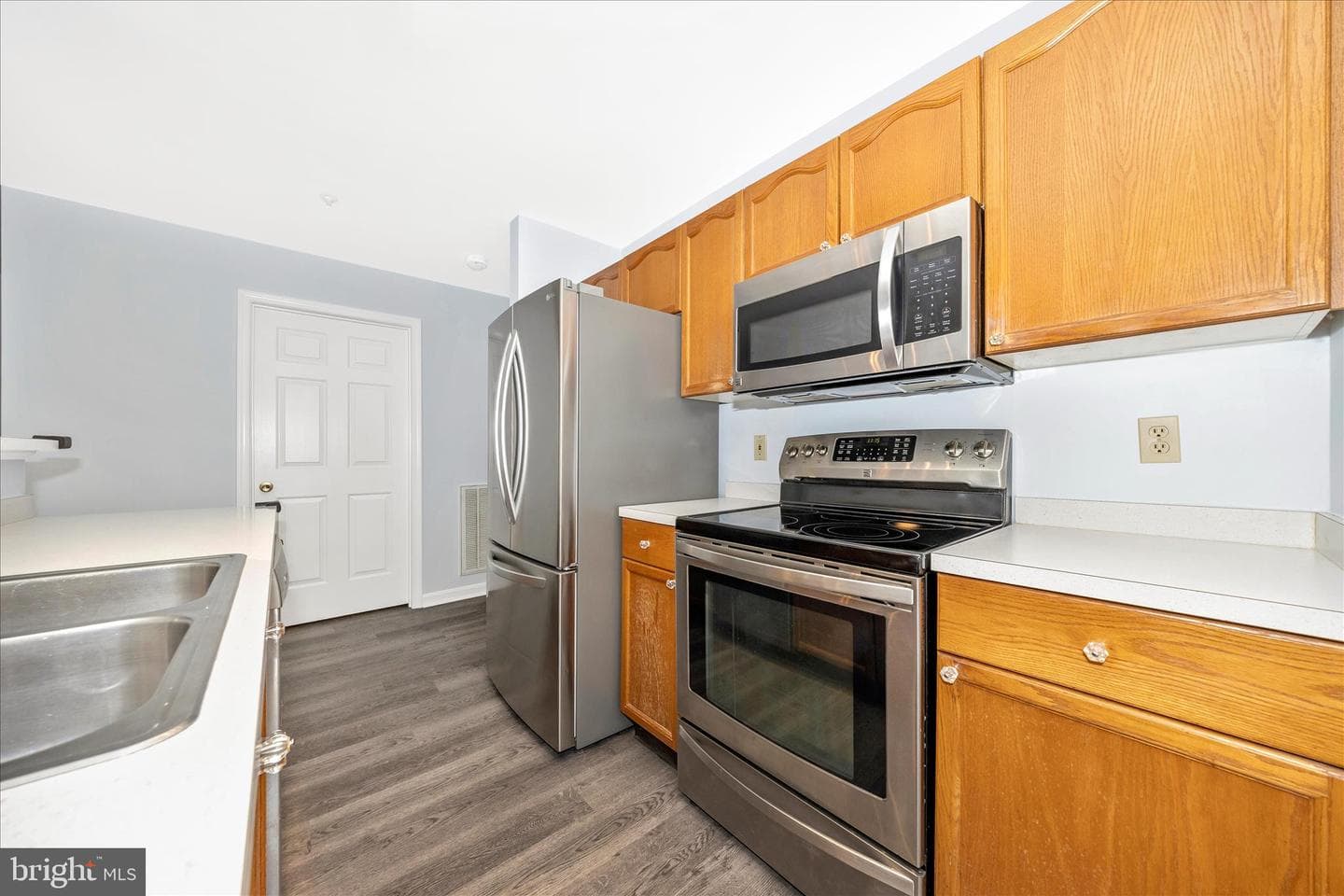 2402 Dominion Drive #1b photo 14