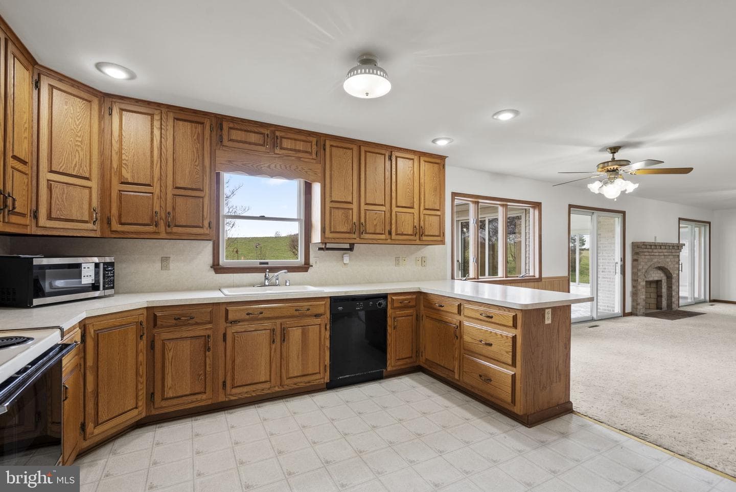 9224 Ball Road photo 17