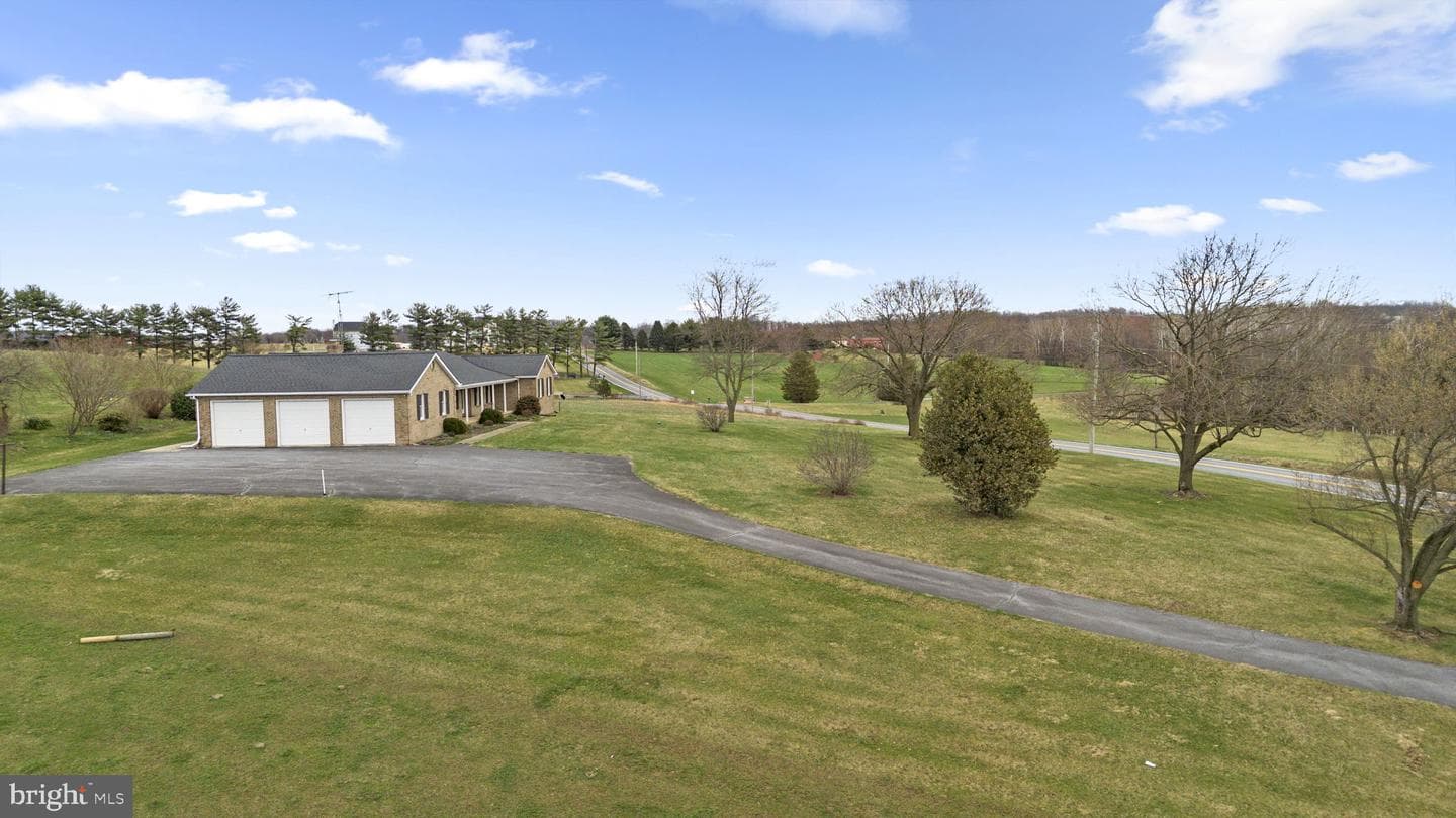 9224 Ball Road photo 4