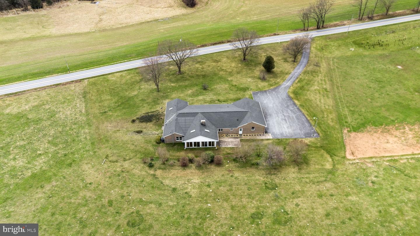 9224 Ball Road photo 56