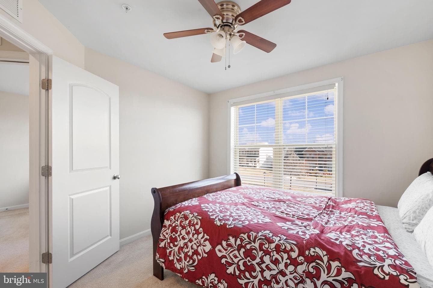 4735 Verdana Loop photo 30