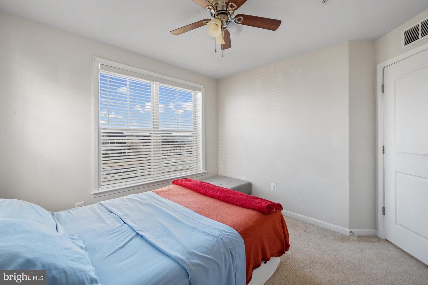 4735 Verdana Loop photo 33
