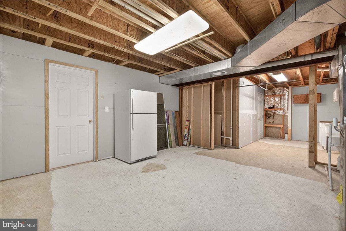 1004 Lindfield Drive photo 39