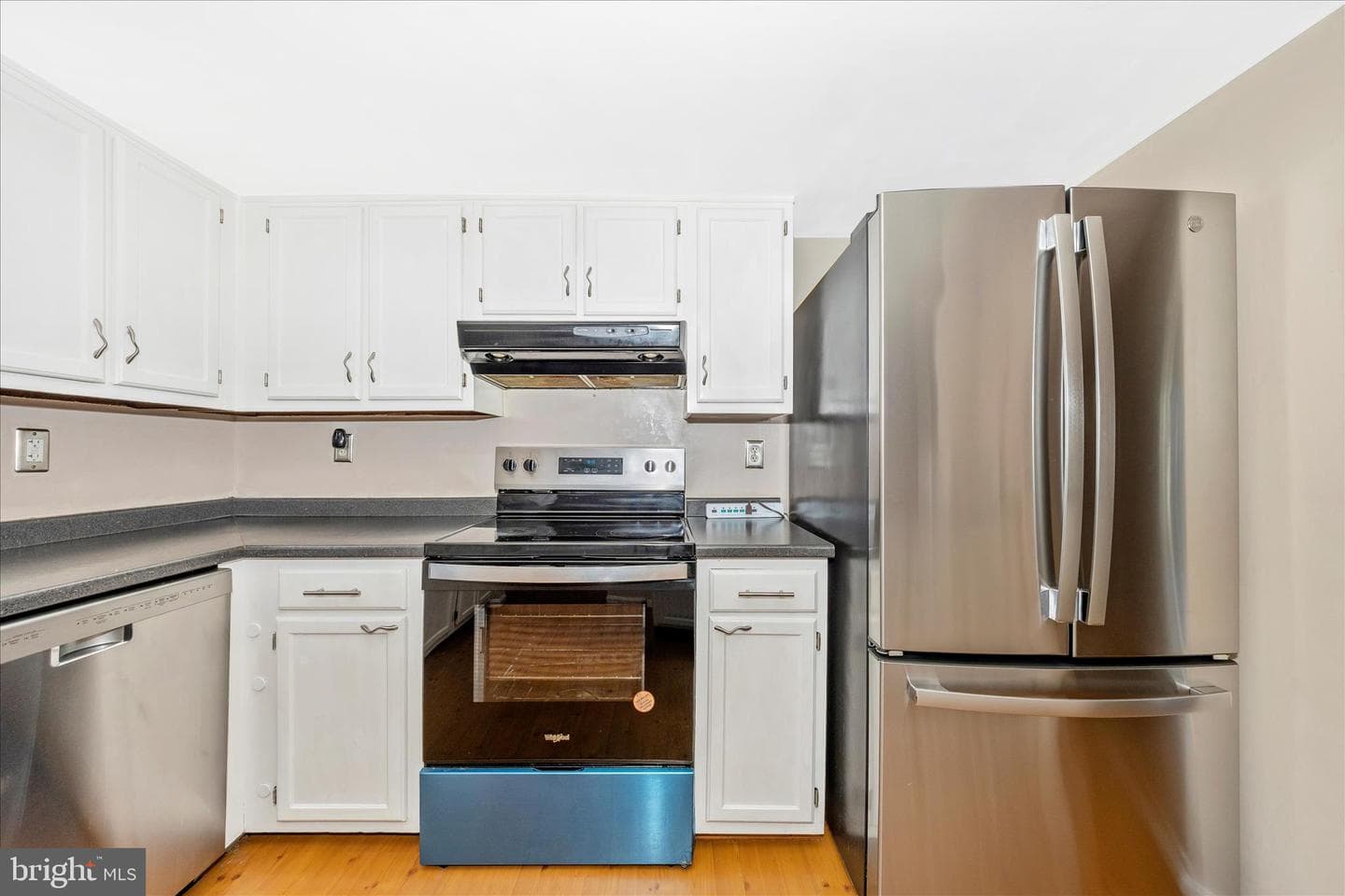 5737 Sunset View Lane photo 19
